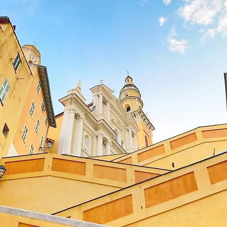 Rue Longue Vista Mare