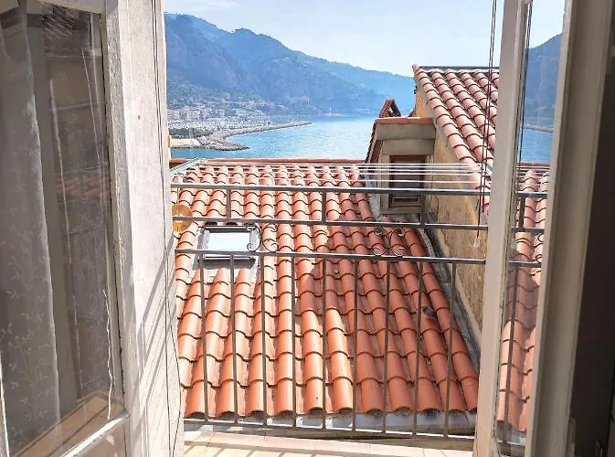 Rue Longue Vista Mare 公寓 芒通